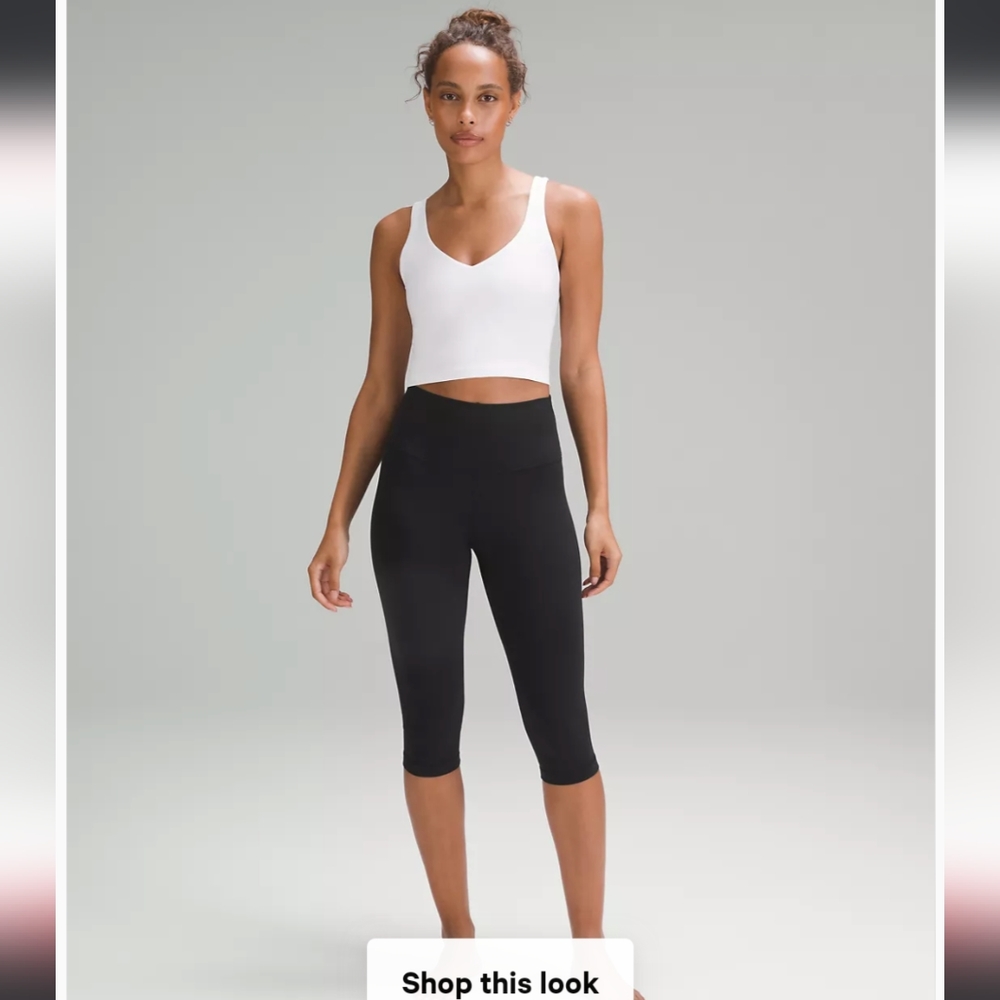 Lululemon Woman's Yoga Align Crop Leggings 25" Inseam, size 6 Black